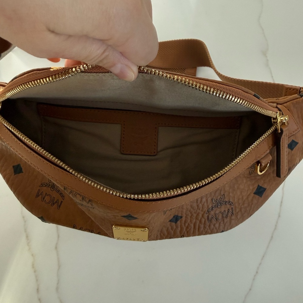 MCM Visetos Belt Bag - Picture 7 of 11